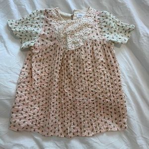 EUC Zara floral smock dress 18-24 months. Perfect condition! Worn once.